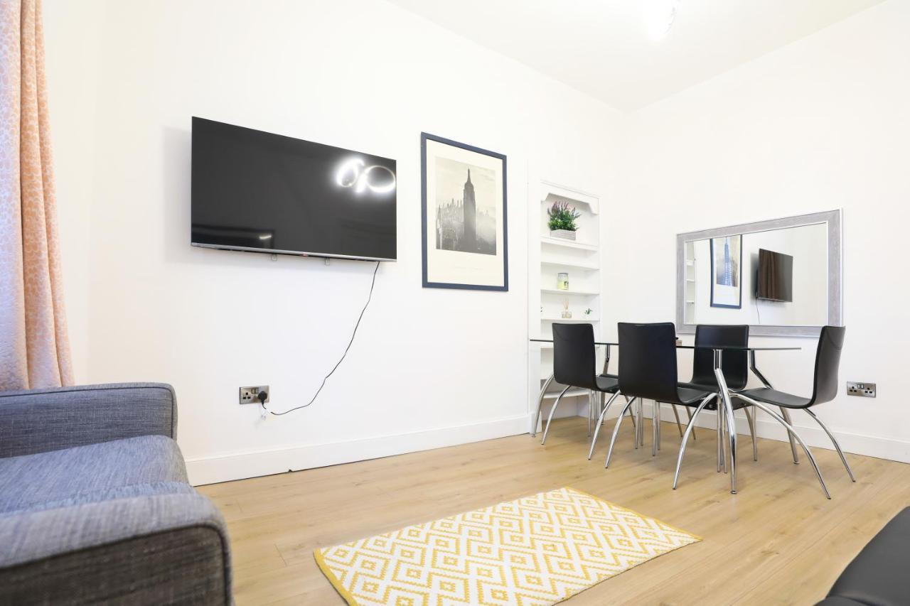 Stunning Modern 3 Bedroom Apartment Edinburgh Exterior foto