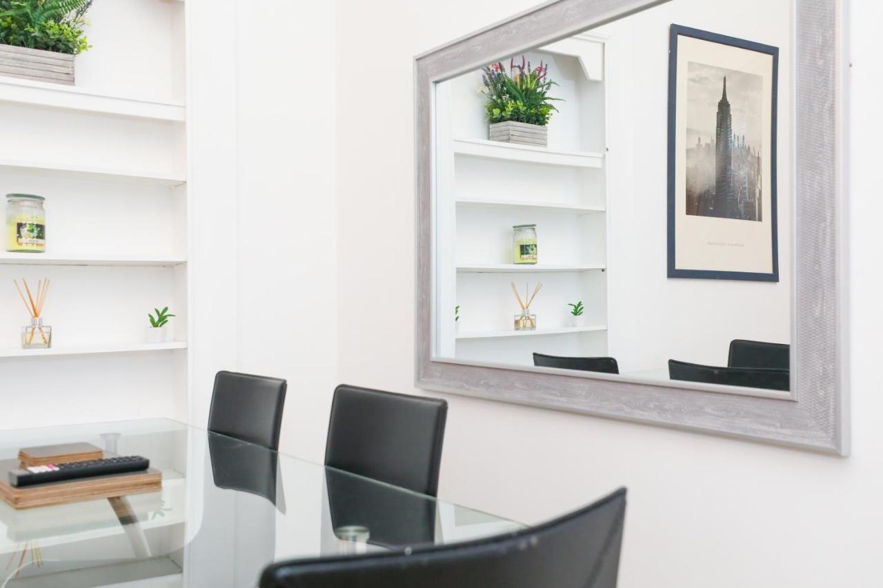 Stunning Modern 3 Bedroom Apartment Edinburgh Exterior foto