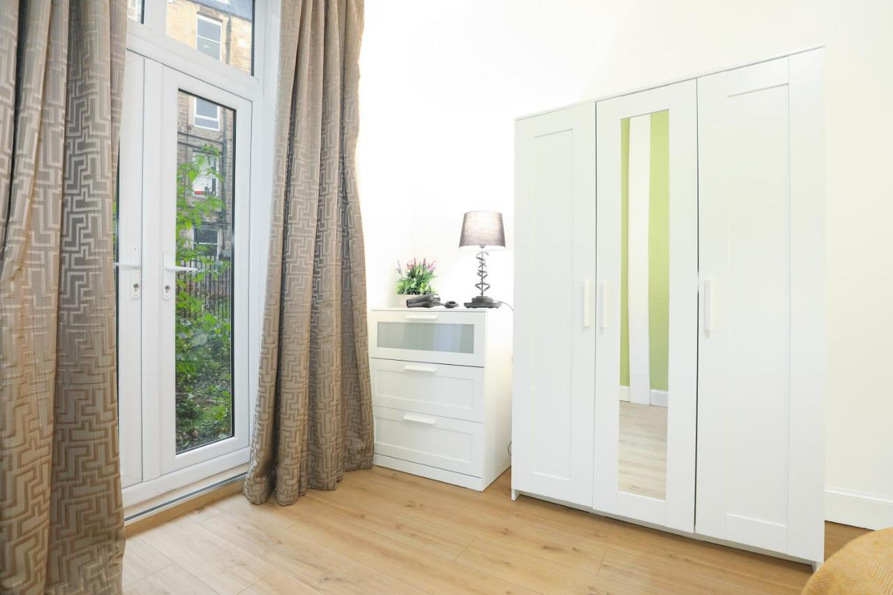 Stunning Modern 3 Bedroom Apartment Edinburgh Exterior foto